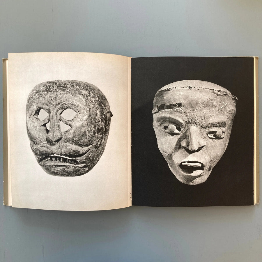 Arts primitifs dans les ateliers d'artistes - Société des Amis du Musée de l'Homme 1967 Saint-Martin Bookshop