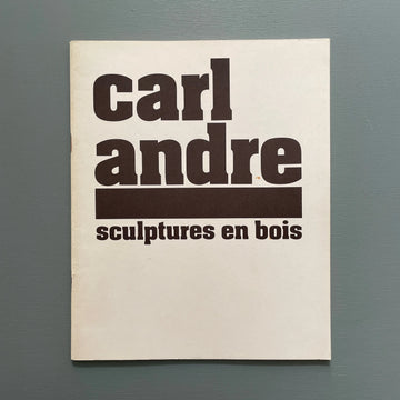 Carl Andre - Sculptures en bois - ARC 1979 Saint-Martin Bookshop