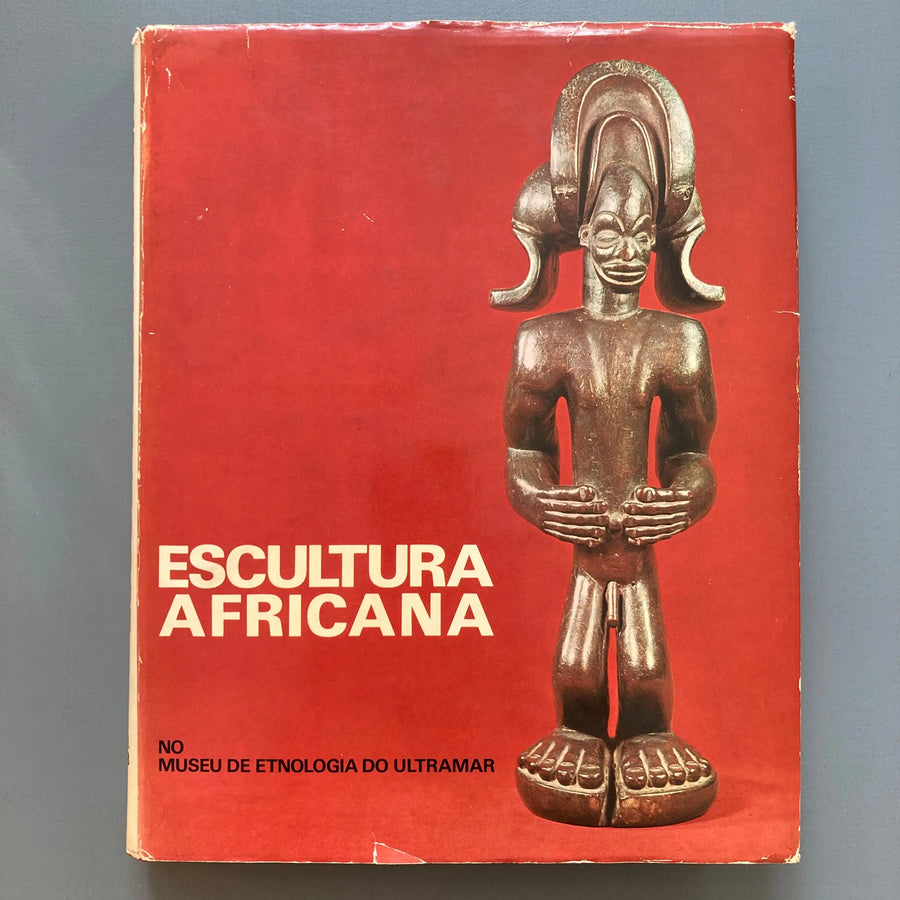 Jorge Dias - Escultura africana no Museu de Etnologia do Ultramar - J.I.U. 1968 Saint-Martin Bookshop