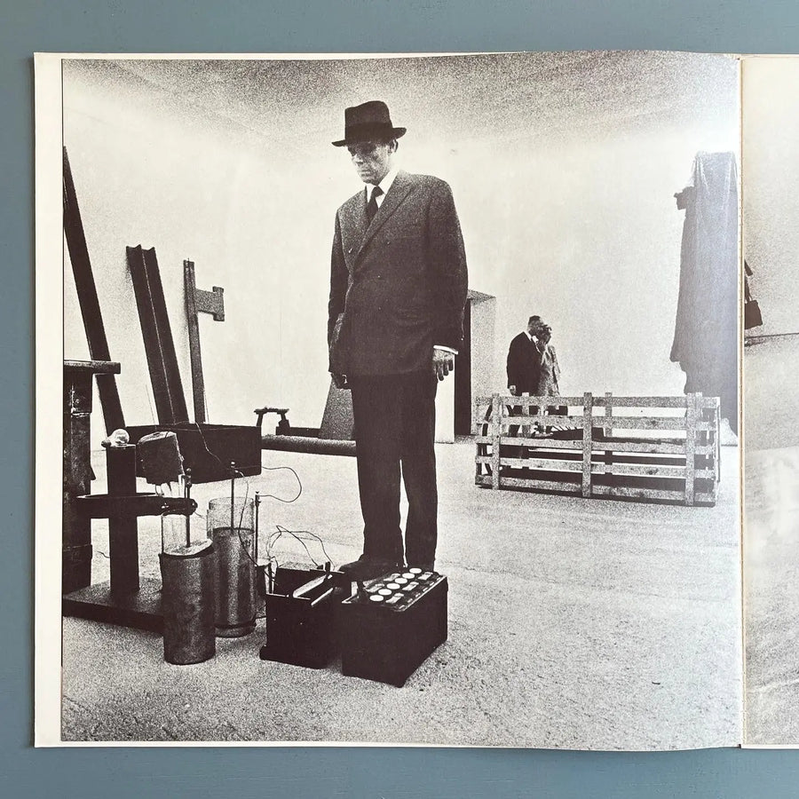 Joseph Beuys - Ja Ja Ja Nee Nee Nee (record) - Gabriele Mazzotta Editore 1970 Saint-Martin Bookshop