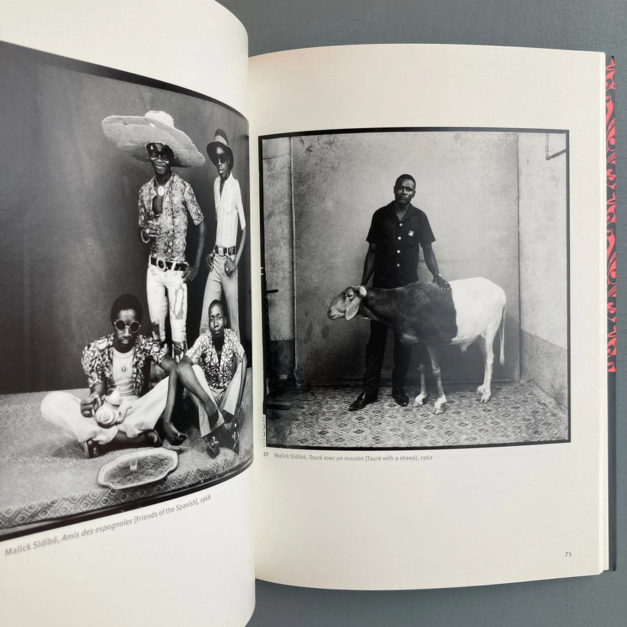Michelle Lamunière - You Look Beautiful Like That : The Portrait Photographs of Seydou Keïta and Malick Sidibé - Harvard University Art Museums 2001 Saint-Martin Bookshop