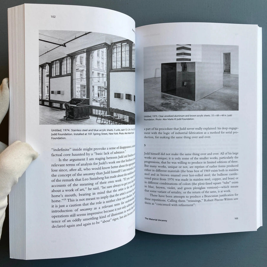 OCTOBER Files 26 - Donald Judd - The MIT Press 2021 Saint-Martin Bookshop
