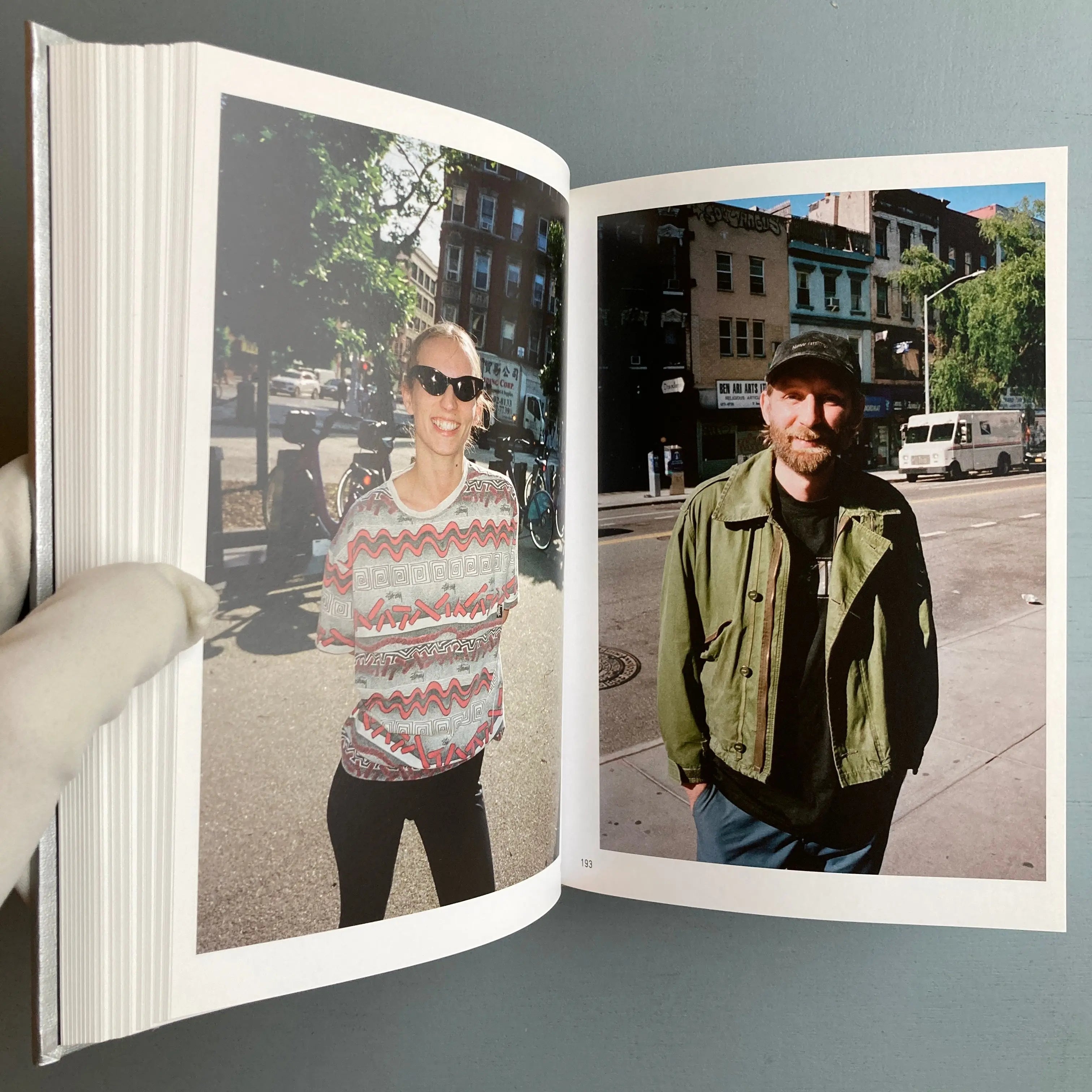 Peter Sutherland - Street Lords - Triangle Books 2021 - Saint