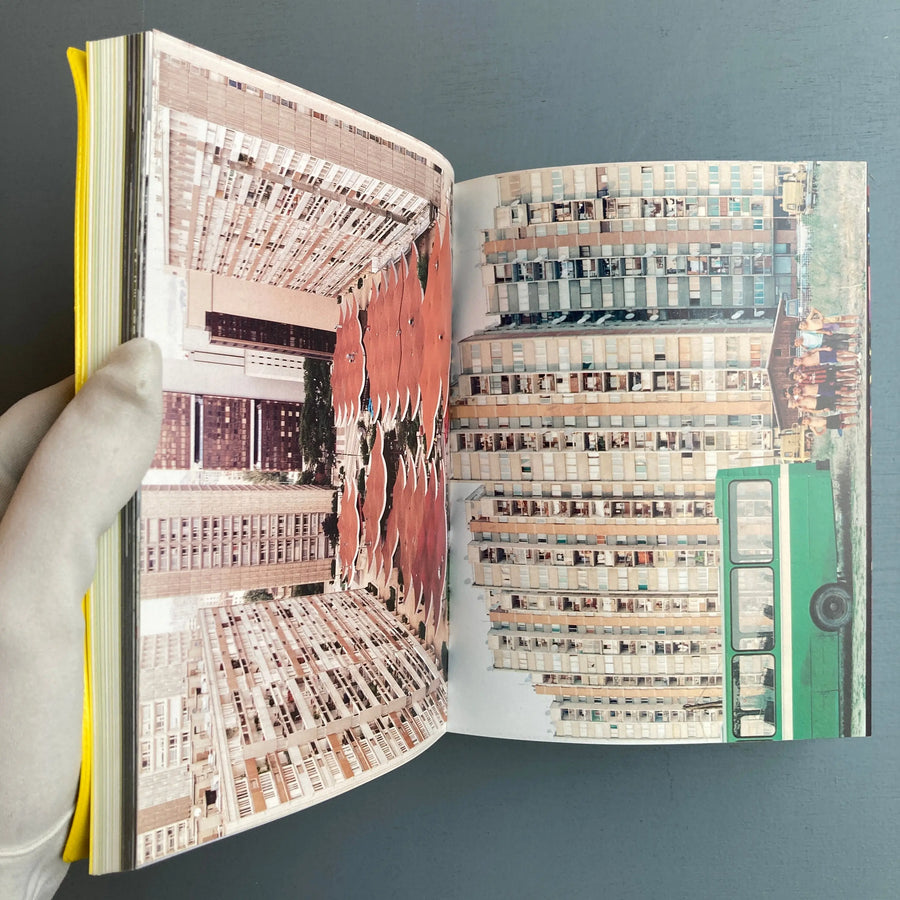 Rem Koolhaas - Mutations - Actar 2000 Saint-Martin Bookshop