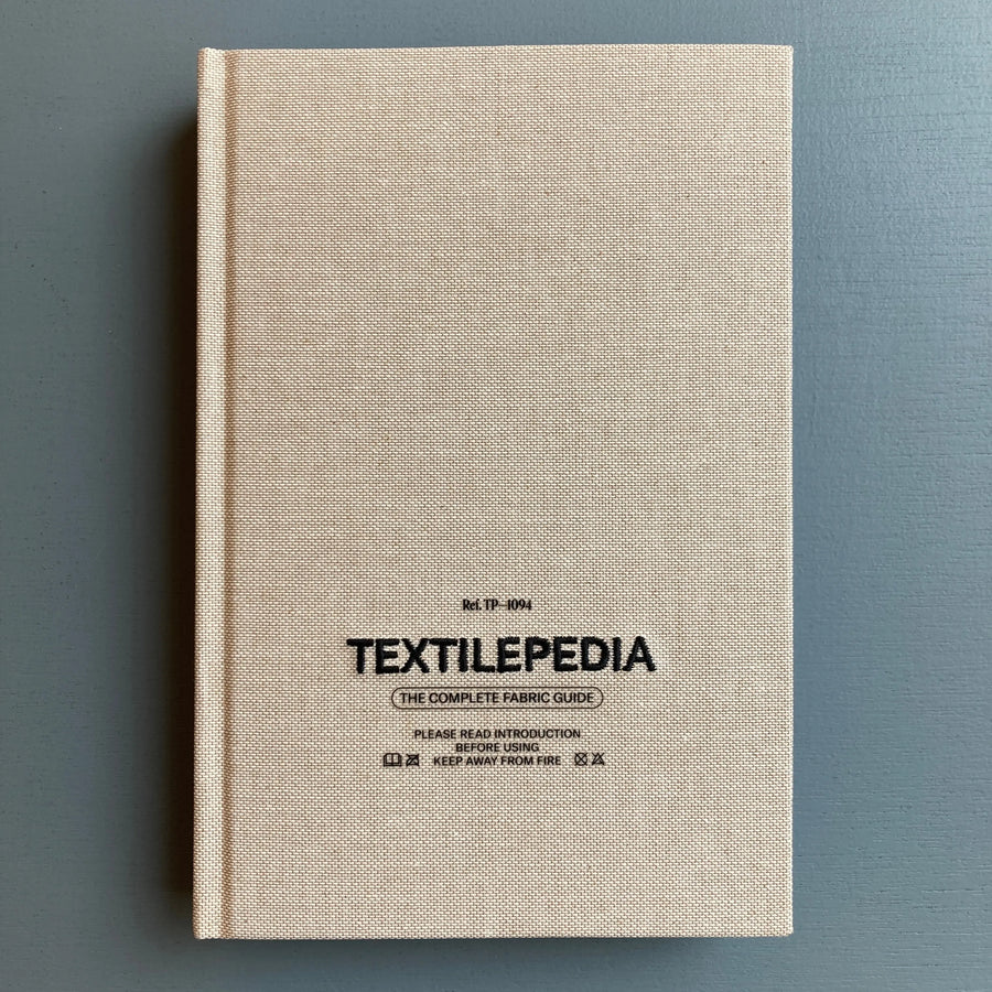 TEXTILEPEDIA - The Complete Fabric Guide - Fashionary 2022 Saint-Martin Bookshop
