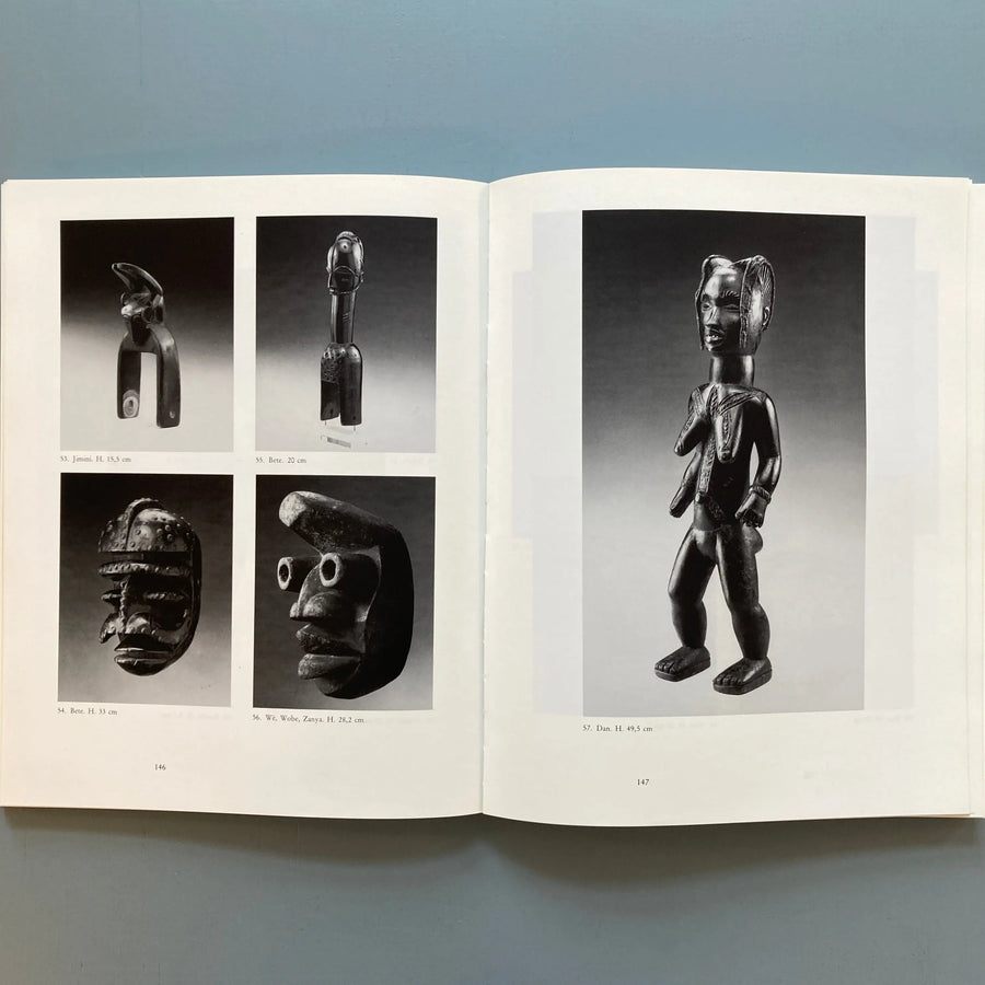 Utotombo - L’Art d’Afrique noire dans les collections privées belges - Palais des Beaux-Arts1988 Saint-Martin Bookshop